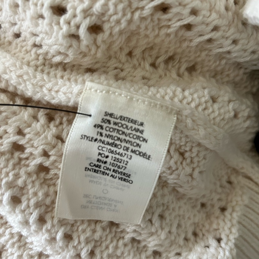 NWT Alice + Olivia Kitty Puff Sleeve Cardigan Sweater XS - Picture 11 of 17